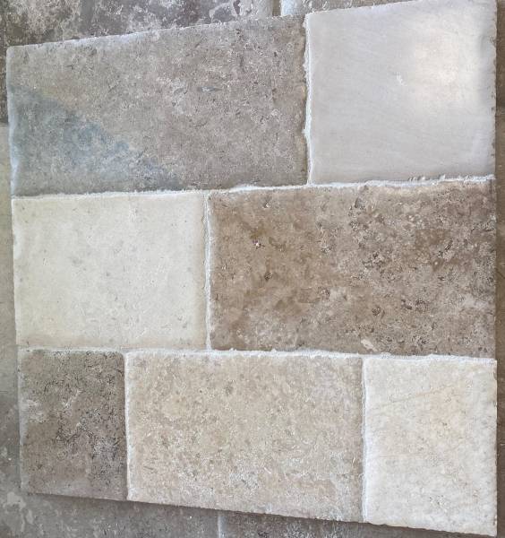 Antique French Stone Flooring, pierre de France grandes dalle d'Eglise, Cathédrale, Château, Manoir de France.