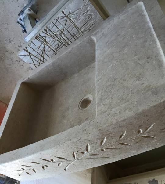 Vieilles Dalles de Dordogne Roche d'Or et Vieilles Dalles Rustiques Beaumanière 36 rue de Bourgogne à Paris