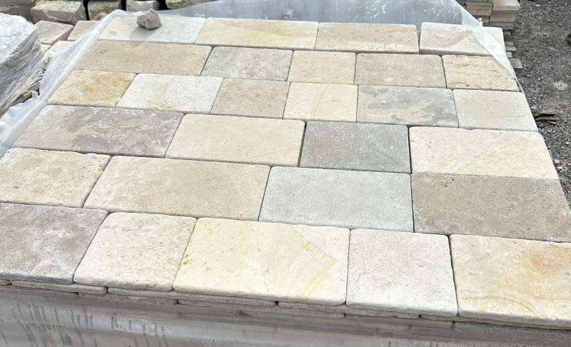 Pavé ANTICA © et Dallages Roche d'Or © en Pierre Naturelle – Qualité et Authenticité avec FRANCEPIERRE