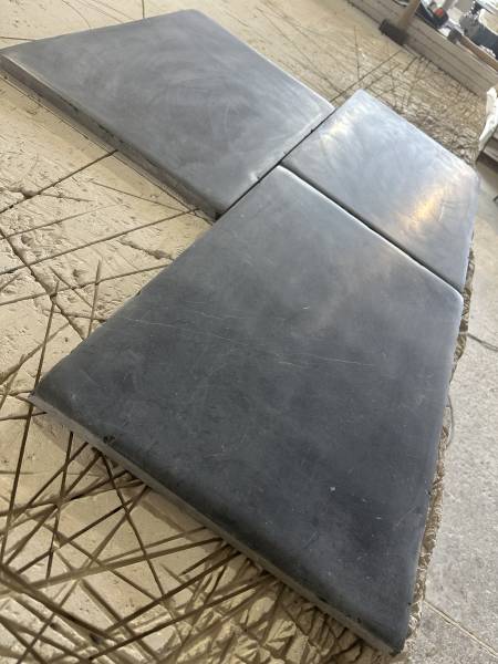 Pierre Noire Vieillie et Patinée à la Main – Luxe et Élégance en 2 cm d'Épaisseur. Livraison Paris, Région parisienne
