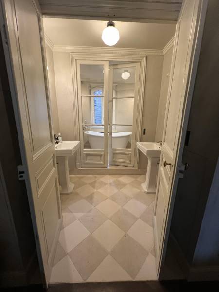 Carrelage damier au meilleur prix en Pierre Naturelle : Élégance, Durabilité et Authenticité