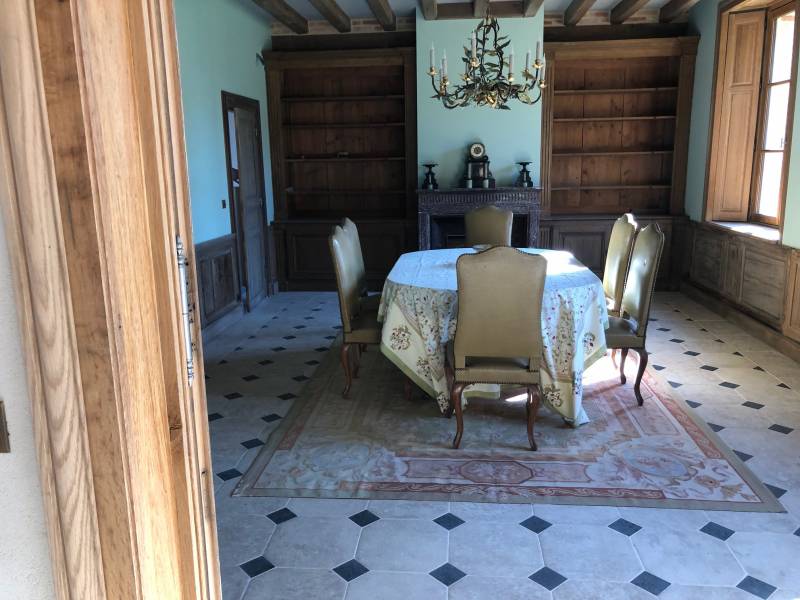 Pierre Naturelle pour Intérieur et Extérieur Sol et Mur à Lyon, Paris, Périgueux