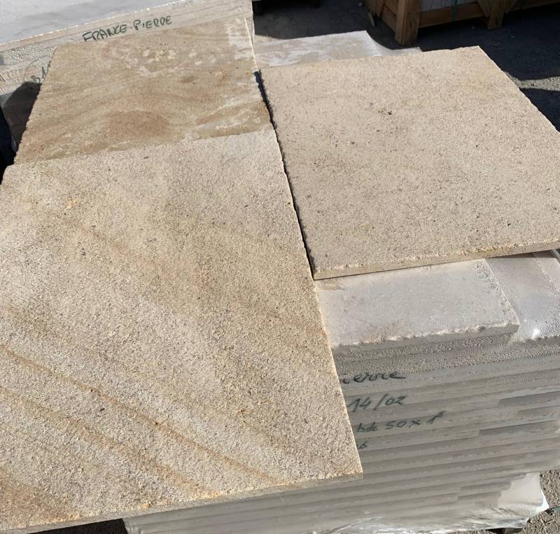 Pierre de Semond (Non IGP) : un calcaire extrait en Bourgogne extrait par Babouillard Éric.