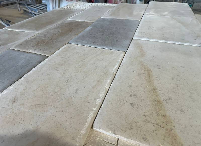 Dallage, Parement et Margelle en Pierre Naturelle à Beaune – Livraison en Bourgogne et Partout en France par FRANCEPIERRE