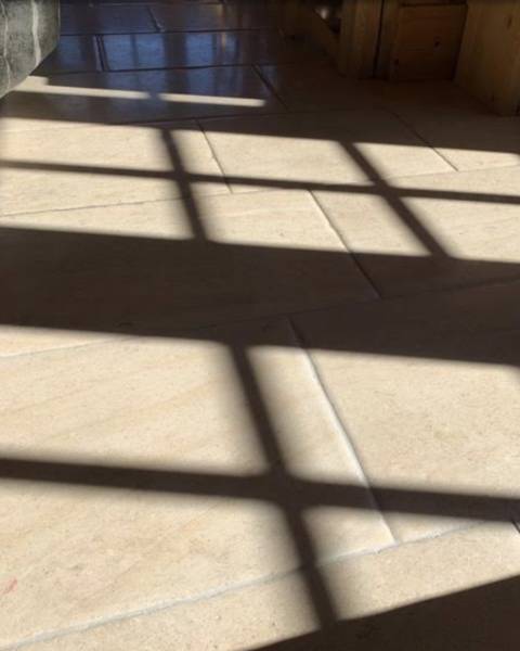 Dallage et Margelle en Pierre Naturelle – Vente à Beaune en Bourgogne-Franche-Comté