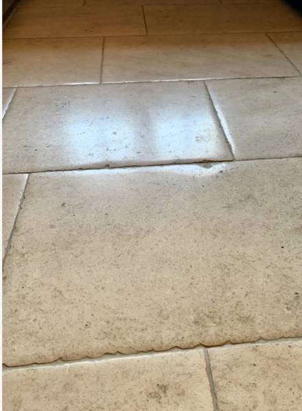 Taille de pierre, dallage, pavé et parement livraison à Saint-Paul-Trois-Châteaux