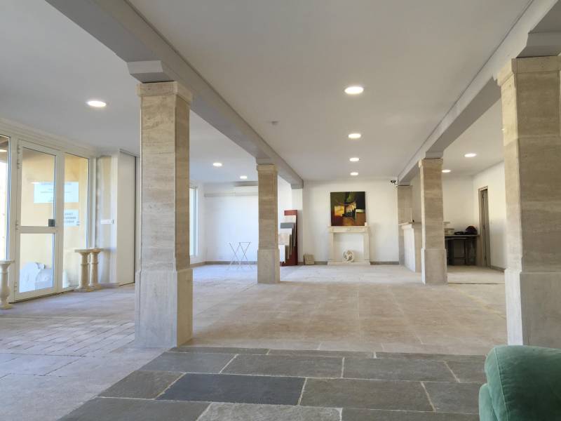 Carrelage pierre naturelle, dallage proche ALES