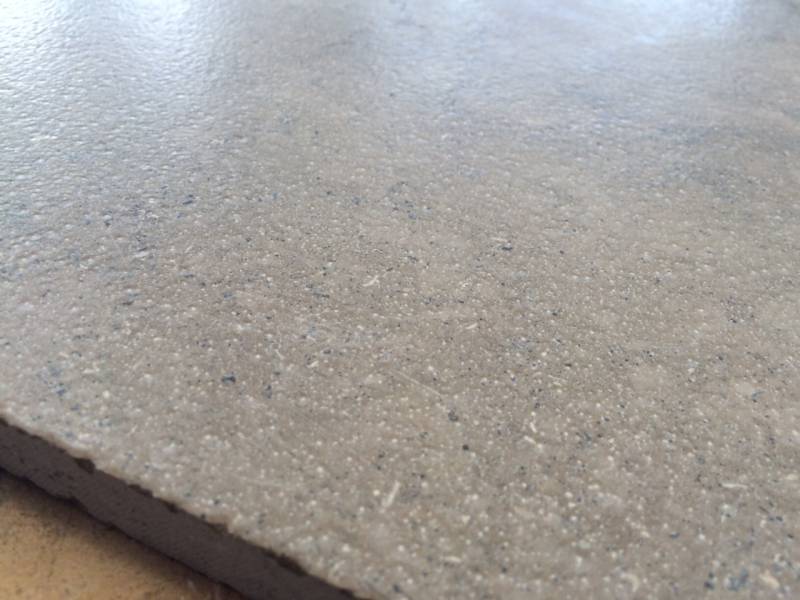 Gris des Cévennes. Montpellier