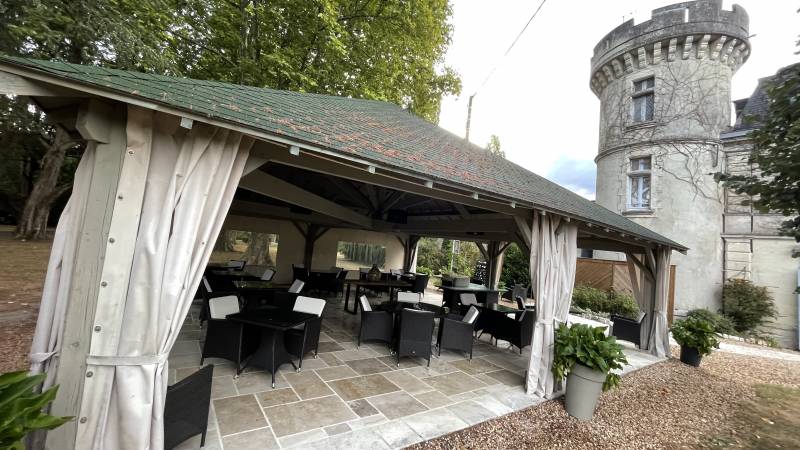 Pierre de Dordogne Périgord, Thenon, Limeyrat, Auberoche et Montagnac d'Auberoche pour dallage et pavé. Bordeaux - Paris - Nice