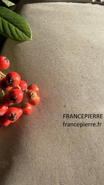 Pierre de Martel : Dallage et Margelles de Qualité, proche Rocamadour en Occitanie