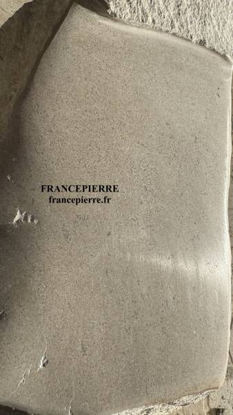 Pierre de Martel : Dallage et Margelles de Qualité, proche Rocamadour en Occitanie