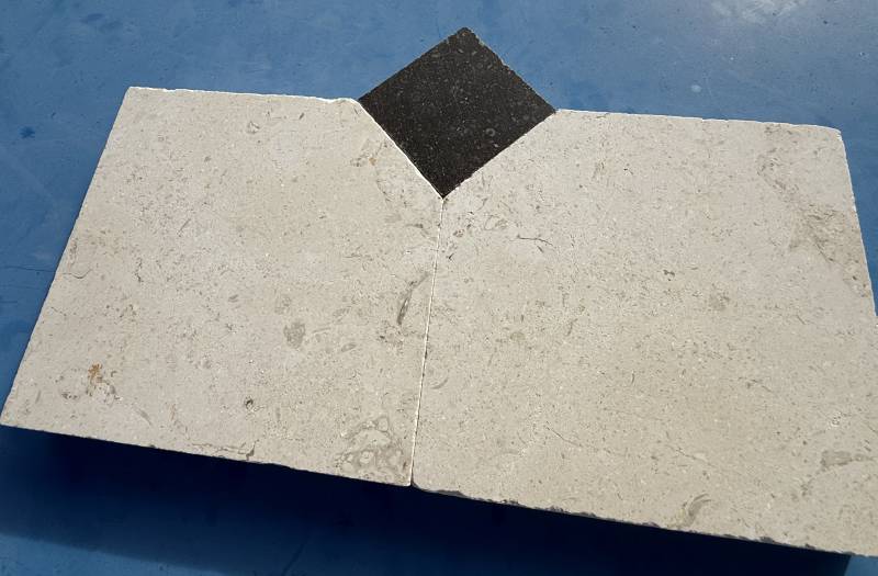 Dallage Pierre de Mareuil : Pierre Naturelle du Périgord Marbrière Cristalline – Disponible en Vente Directe chez FRANCEPIERRE