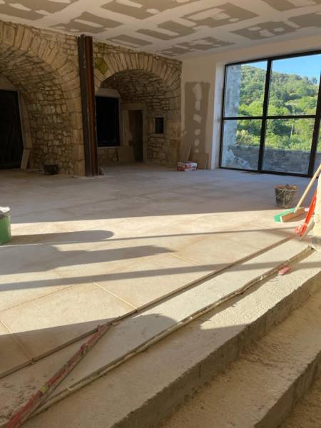 Dallage intérieur en Pierre Naturelle Semond – Bourgogne Franche-Comté hors IGP