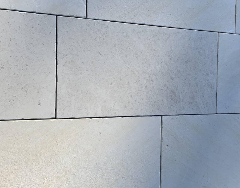 Les plus beaux sol en pierre naturelle haut de gamme. Poitou-Charentes