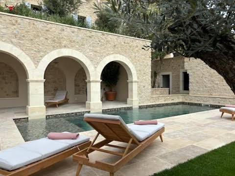 Vieille Dalle du Périgord Montagnac d'Auberoche au 36 rue de Bourgogne à Paris