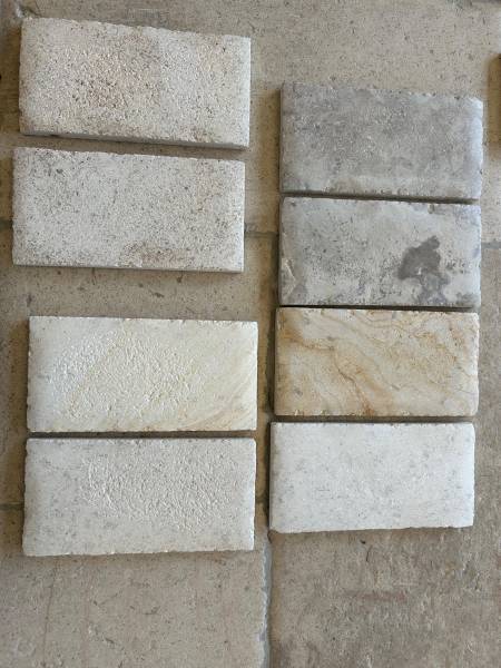 Pierre Naturelle de Dordogne Dallage Montagnac d'Auberoche Cendrée : Dallage Haut de Gamme Direct Usine