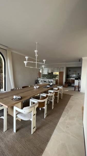 Dallage en Pierres Naturelles de France : Authentique et Durable, par FRANCEPIERRE