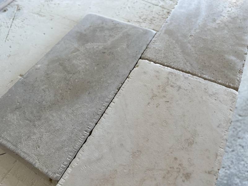 Carrelage en pierre naturelle française du Périgord, haut de gamme