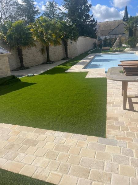 Pavé ANTICA © Montignac – L’Authenticité de la Pierre du Périgord, 100 % Fabrication Française