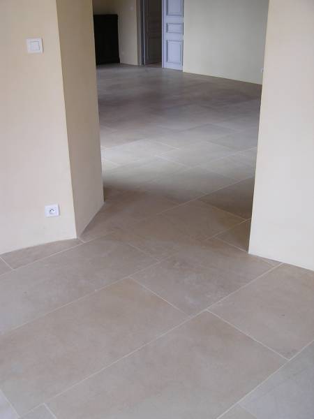 Roche d'Or : La Pierre Naturelle pour Sublimer les Plus Belles Demeures de la Côte d'Azur.