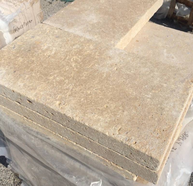 Margelle en pierre naturelle pour bassin, en pierre de Dordogne