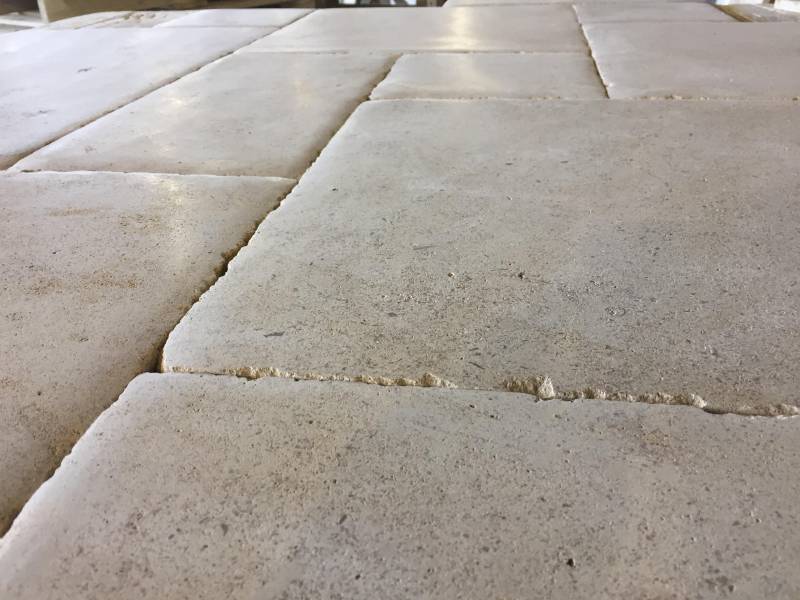 Pierres naturelles rue de Bourgogne à Paris 75 Showroom et Fabrication sur Mesure en Dordogne et Gard