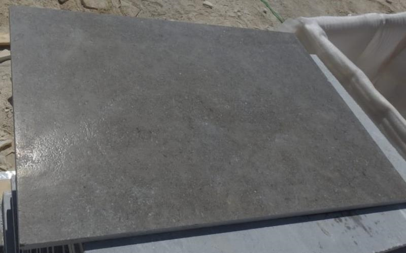 SINAI PEARL GRIS foncé carrelage en pierre naturelle pour dallage