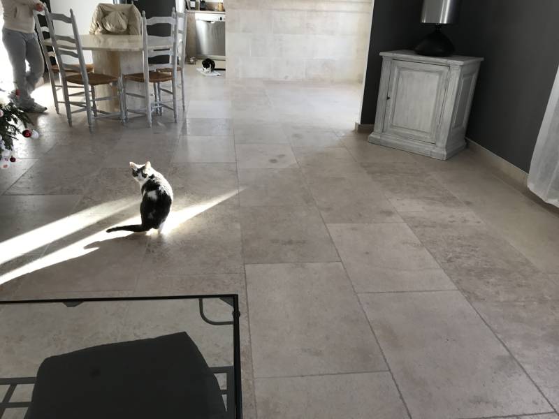 Carrière pierre naturelle de SEMOND, pierre de France pour dallage extérieur et intérieur