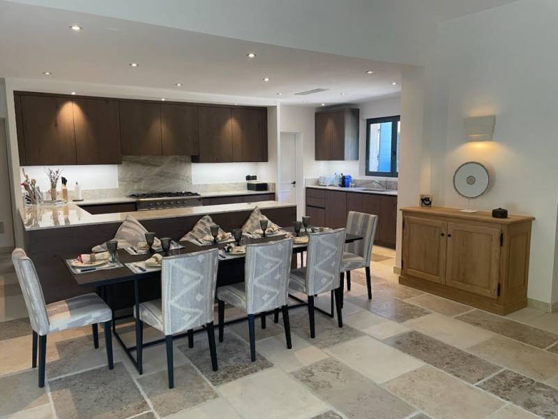 Dallage Intérieur Ancien en Pierre du Périgord Vieillie – Livraison à Nice et Grasse | FRANCEPIERRE