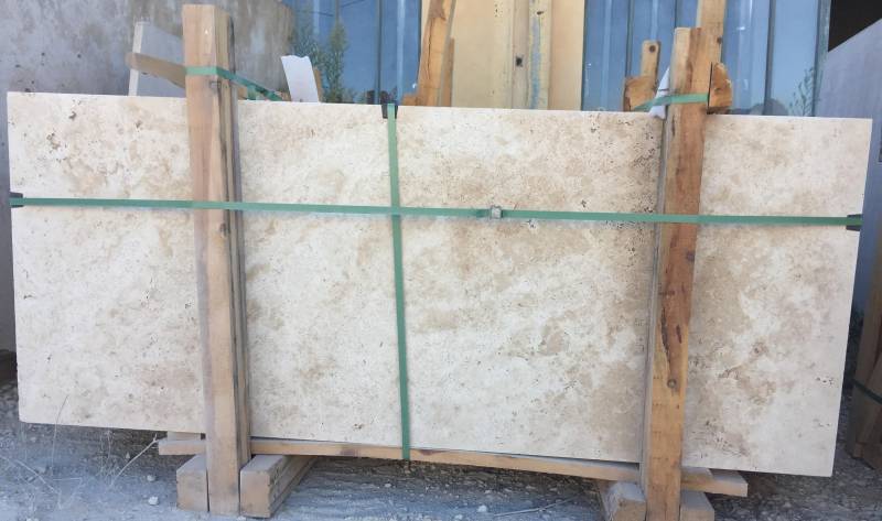 Quelle pierre naturelle pour sol extérieur, terrasse, plage de piscine, coursive, allée? Livraison partout en France