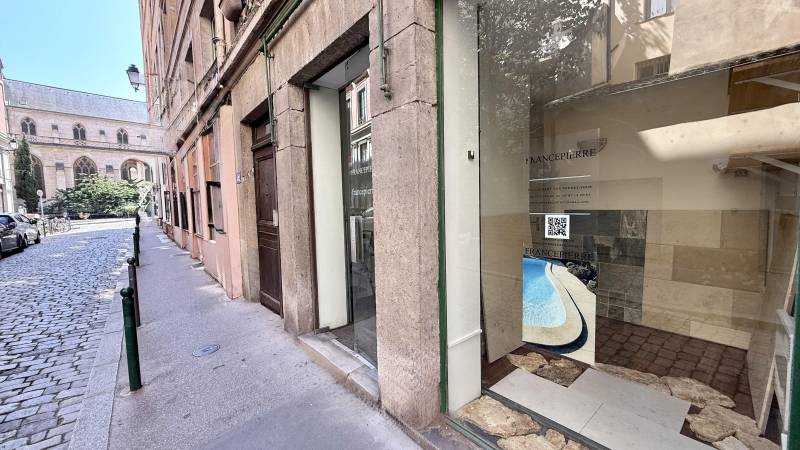 Pierre naturelle à Lyon en Rhône-Alpes, Auvergne Rhône-Alpes, Vieux Lyon 69005