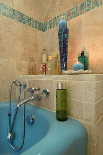 TRAVERTIN pour salle de bain sol et mur BORDEAUX