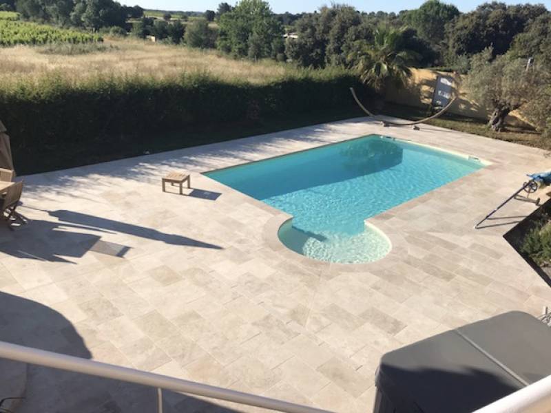 Carrelage en Pierre Naturelle et Travertin proche de Montpellier (Hérault, 34) - FRANCEPIERRE, votre spécialiste
