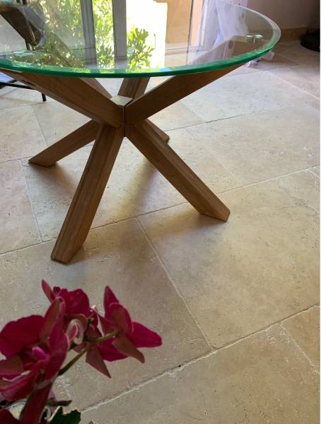 Travertin en carrelage pierre intérieur pour salon à LYON