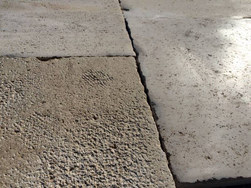 Carrelage pierre, à Orange dans le VAUCLUSE 84