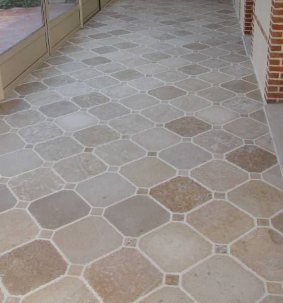 Pierre de Montagnac pierre de Dordogne, Tailleur de pierre vers Bordeaux