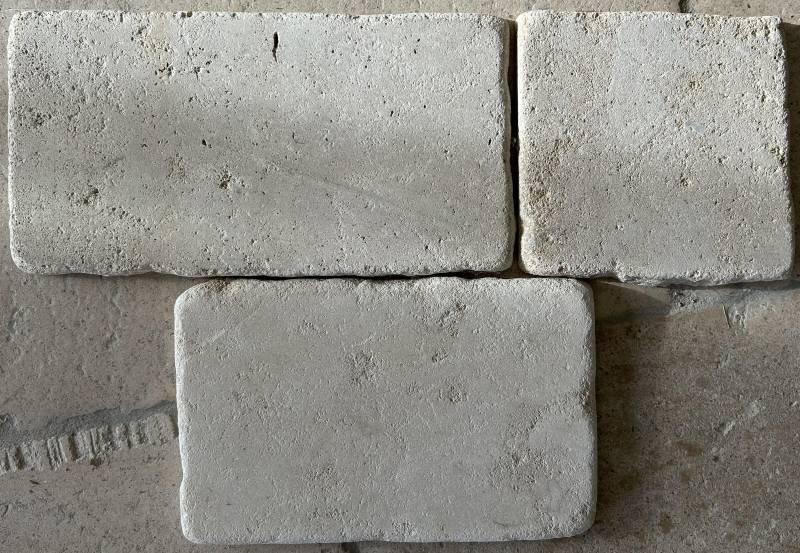 Pavé ANTICA © et Dallages Roche d'Or © en Pierre Naturelle – Qualité et Authenticité avec FRANCEPIERRE