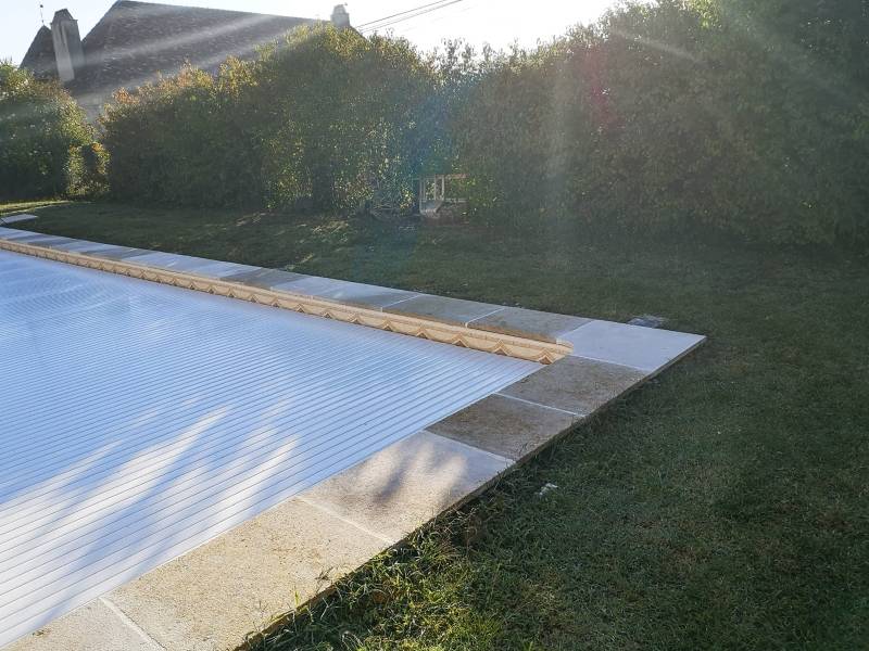 Pierre de Dordogne pour dallage et pavé livraison Bordeaux, Lyon, Aix-en-Provence et Paris