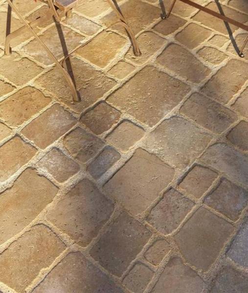 VIEILLE DALLE DU PERIGORD à Genève et Lyon